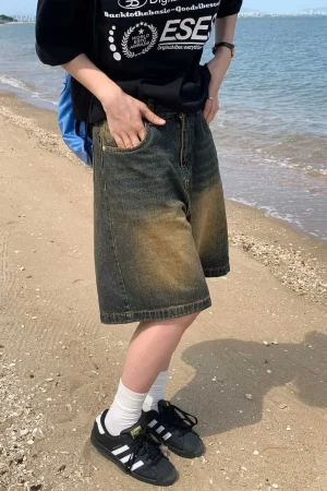 Retro Washed Five-Point Men's Shorts Summer 2025 Loose Straight Casual Jeans Shorts Hip Hop Style High Street Fashion